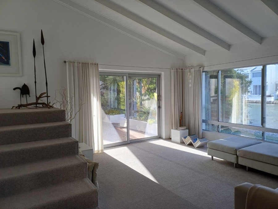 3 Bedroom Property for Sale in Marina Da Gama Western Cape